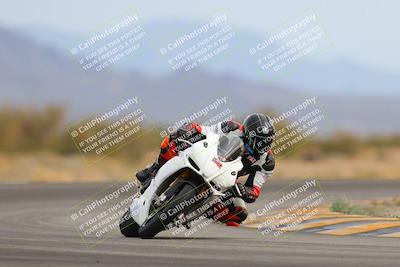 media/Jan-15-2023-SoCal Trackdays (Sun) [[c1237a034a]]/Turn 15 (1pm)/